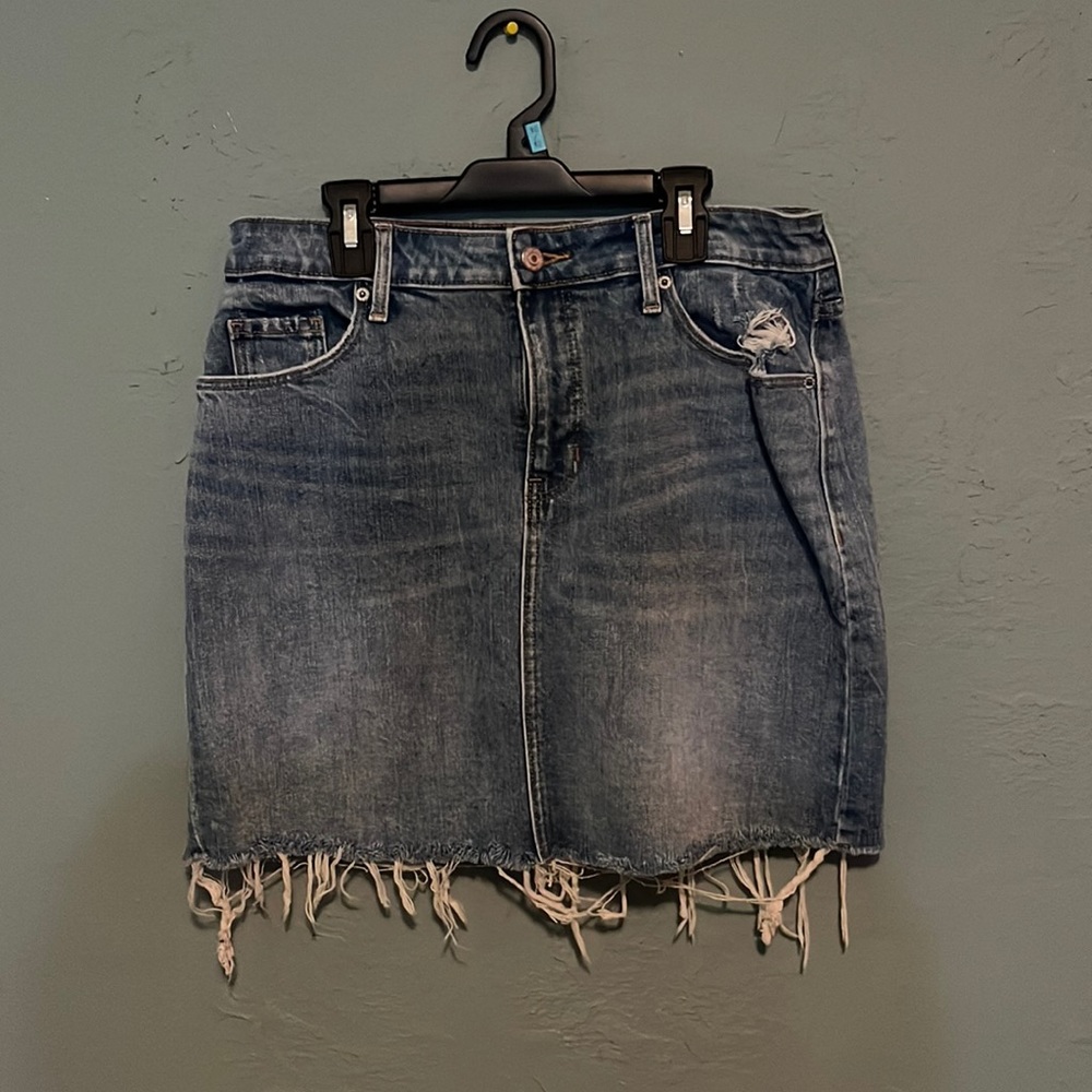 Old Navy blue jean skirt